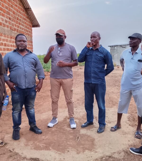 EQUIPE SAPISKO A LA FERME MALANGA LOMBE