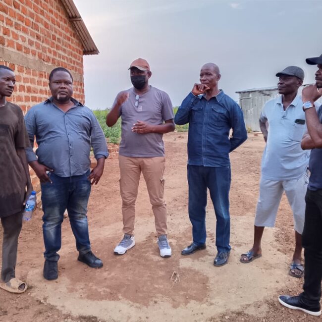 EQUIPE SAPISKO A LA FERME MALANGA LOMBE